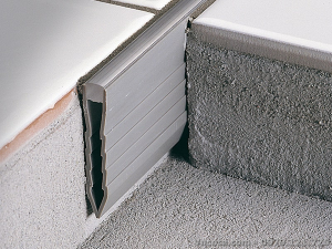 Hình ảnh thi công nẹp tạo khe co giãn sàn bê tông