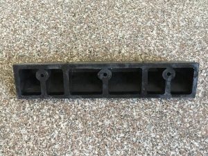 Chặn lùi xe ô tô bằng cao su