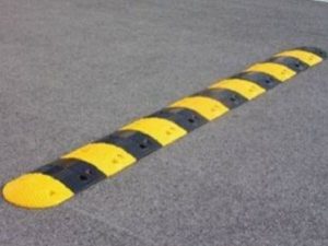 Gờ giảm tốc cao su