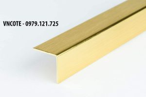 Nep chu V mạ vàng siêu đẹp