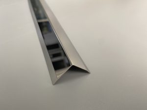 Nẹp inox V25 trắng bóng