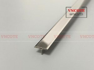 nep-inox-chu-T-mau-trang-bong (2)