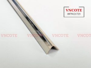 nep-inox-chu-v-mau-trang-bong
