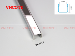 hinh-anh-nep-kinh-chu-U-inox