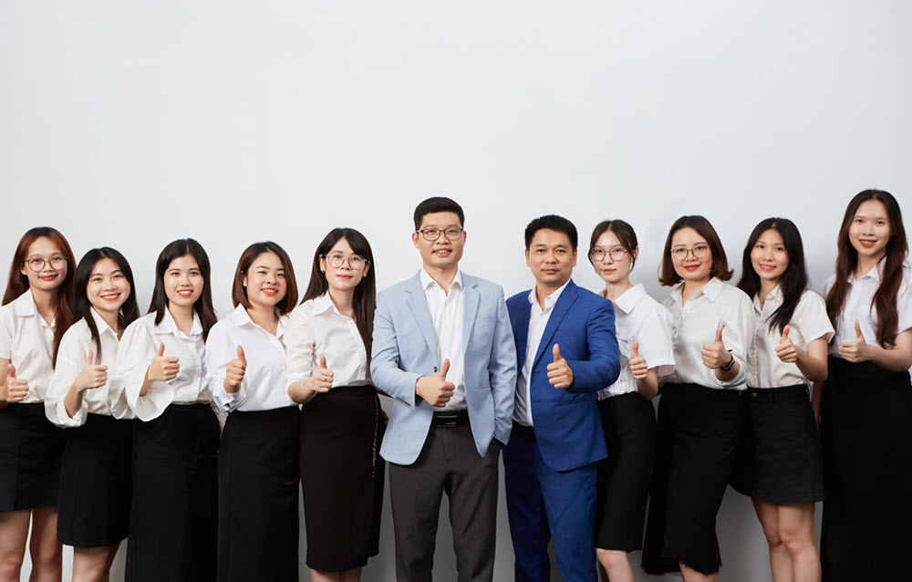 Đội ngũ tập thể nhân sự VNCOTE